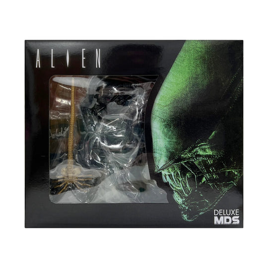 XENOMORPH: STYLIZED DELUXE FIGURE - ALIEN
